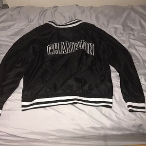 Champion wind breaker
